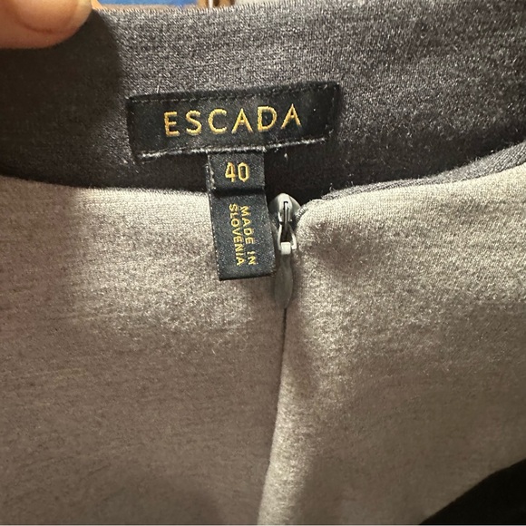 108 sz 40 Escada Stretch virgin wool jersey 20-22” Bust - Picture 9 of 14